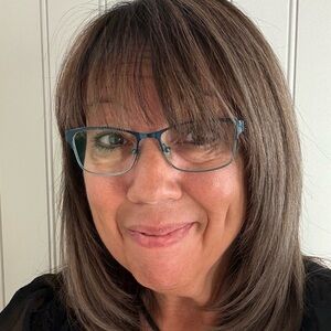 Meet your Posher, Jeanette